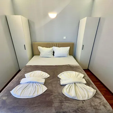 Comfortable 2 Bedroom In Sirena By Menada Appartement *
